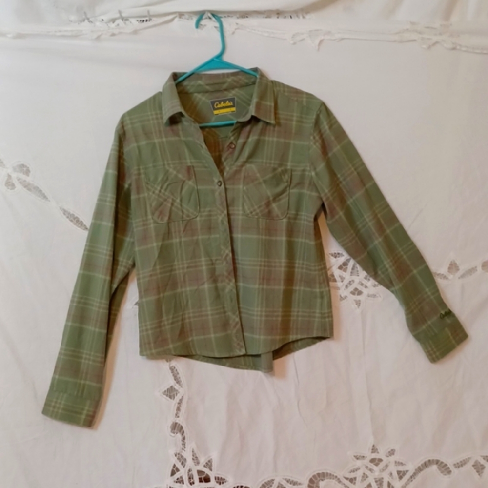 Cabelas Flannel Button Up